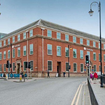 Travelodge Chester Central Exteriér fotografie